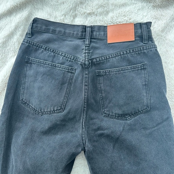 Princess Polly Asymmetric straight leg jeans - Picture 4 of 5